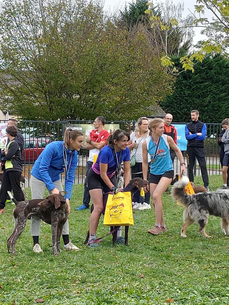 du domaine du framire - SPINOZA (Léa/Mac Gyver) 1ère COURSE ET PODIUM CANI CROSS 30/10/22